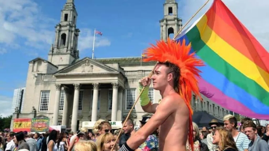 gay leeds, gay men in leeds, gay clubs in leeds